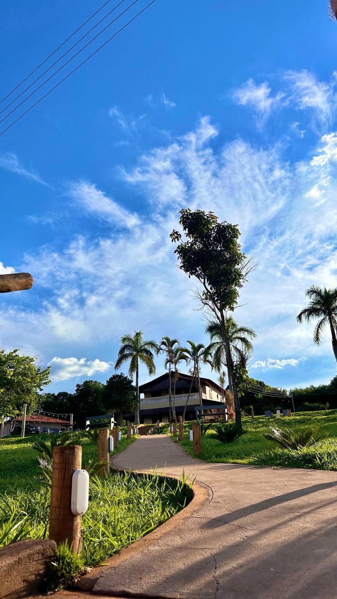 Hotel Fazenda Morro De Pedra Nova Ponte Экстерьер фото
